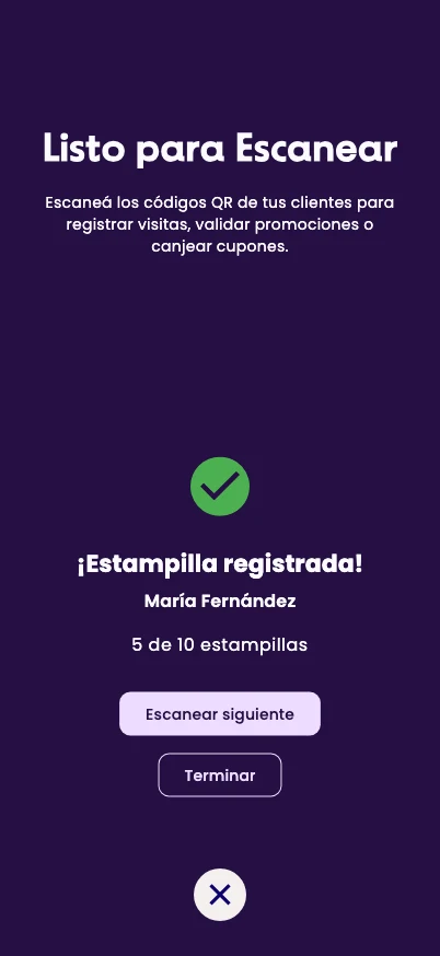 La confirmación ¡Estampilla registrada! con el nombre del cliente y 5 de 10 estampillas